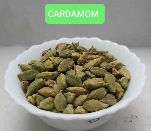 Dried Organic Green Cardamom