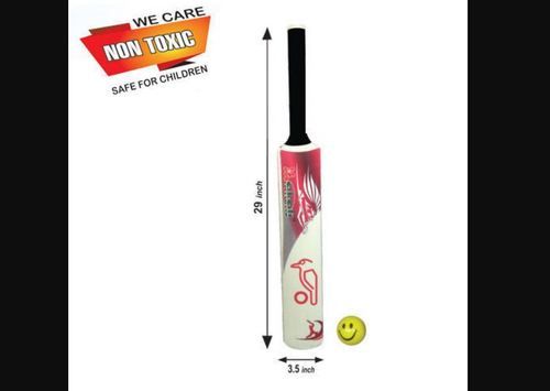 Vary Plastic Cricket Bat And Balls