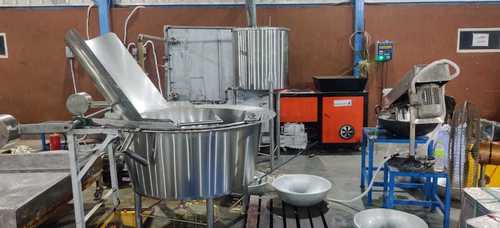 48 Inch Circular Batch Fryer Capacity: 100 To 200 Kg/Hr