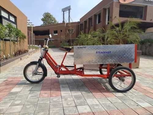 Loading store tricycle rickshaw