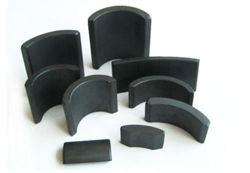 Customized Natural Ferrite Magnet Application: Dc Motors