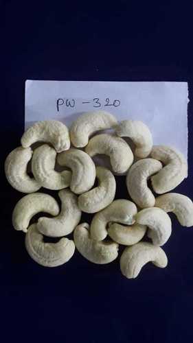 White 1% Broken Cashew Nuts