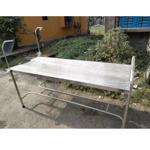 Stainless Steel Hospital Labour Table - Material: Stainsteel