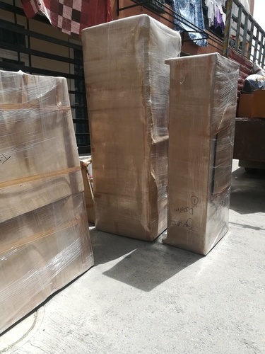 पैकर्स एंड मूवर्स सर्विसेज