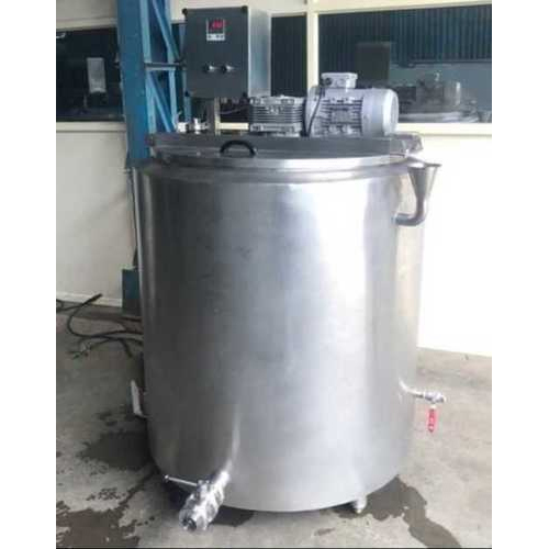 Batch Milk Pasteurizer - Color: Silver