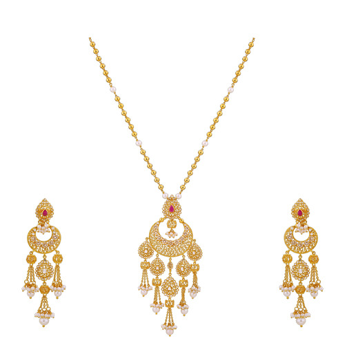 Designer Diamond Pendant Set - Diamond Carat Weight: 4.766 Carat