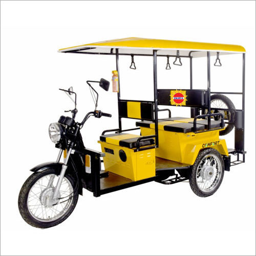 E Rickshaw With 7-8 Hours Battery Charging Time