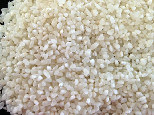  स्वस्थ और प्राकृतिक 100% टूटा हुआ IR 64 हल्का उबला हुआ चावल