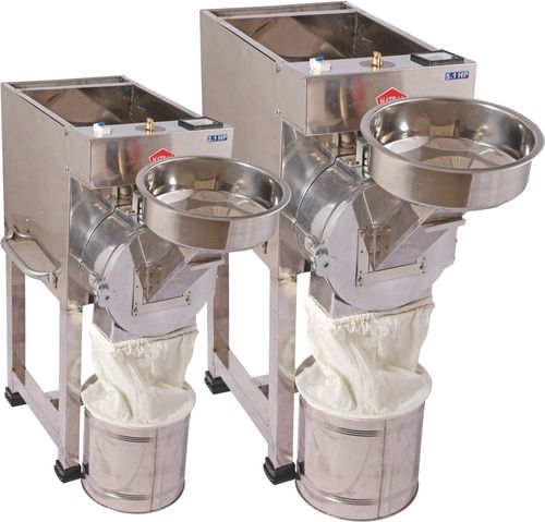 Commercial Flour Mill Machine Capacity: 30 Kg/Hr