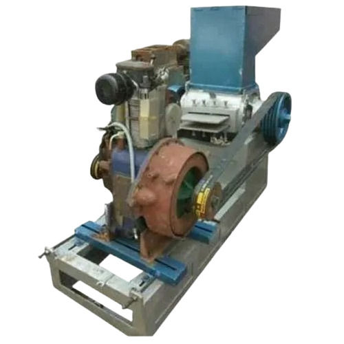 Plastic Scrap Grinding Machine - Capacity: 500 Kg/Hr