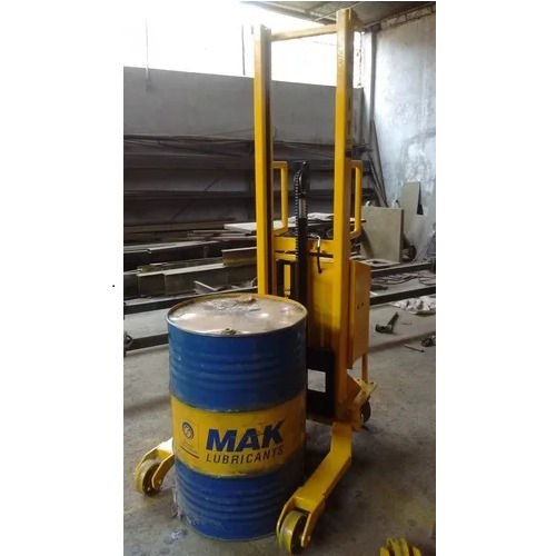 Parrot Beak Single Drum Lifter - Application: Forklift Attachement