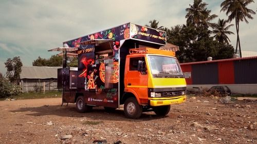 Mini Food Truck With Diesel Energy