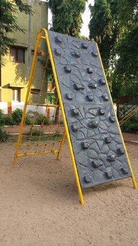 Yellow And Black Color Kids Playground Climber With 6 Feet Height