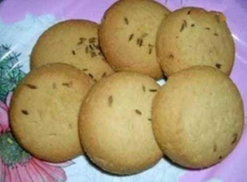 Eggless Crispy Sweet And Tasty Round Ajwain Cookies For Snacks