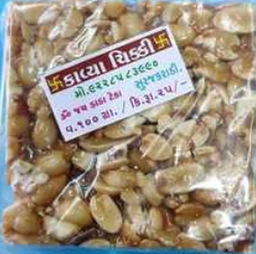 Hygienic Prepared Easy To Digest Sweet Peanuts Chikki