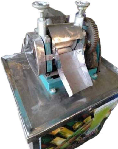 Free Stand Corrosion Resistant Iron Body Non-Electric Manually Operated Sugarcane Juice Machine