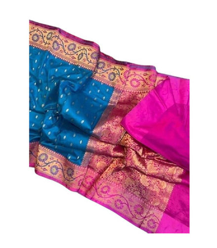 Casual Wear Light Weighted Shrink Resistant Breathable Designer Traditional Ladies Sarees