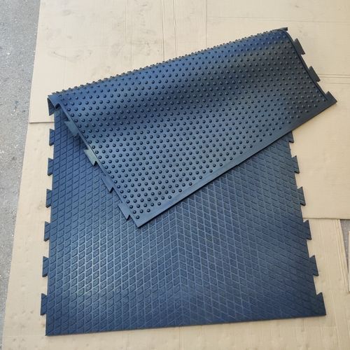 Cow Comfort Black Anti-Skid Rubber Floor Mats For Commercial Use
