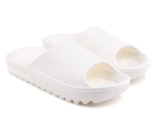 Casual Slides White Color Slippers With Eva Sole And Round Shape Toe