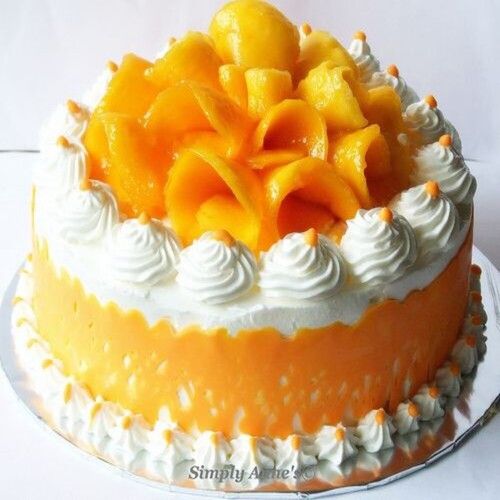Delicious Mango Flavored Rich Creamy Textured And Fresh Mango Cake, 500g 