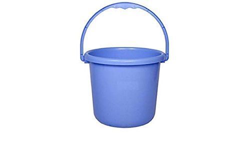 5 Liter Storage Capacity Leak Resistant Plain Unbreakable HDPE Plastic Bathroom Buckets with Handle