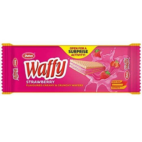 60 Gram Strawberry Flavour Creamy And Crunchy Wafer Biscuit