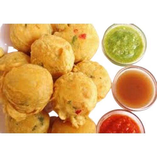 Indian Fast Food Soft And Delicious Deep Fried Spicy Natural Potato Aloo Vada Mix