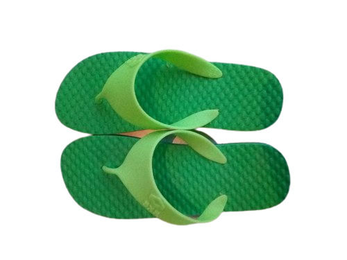 Fabric Men Long Lasting Comfortable Light Weight Flip Flop Green Sleeper For Daily Wear