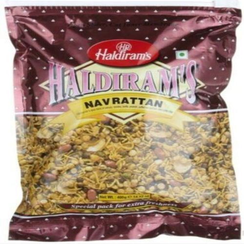 Fried Regular Delicious Haldiram Navrattan Namkeen 400 Grams Zipper Pack 