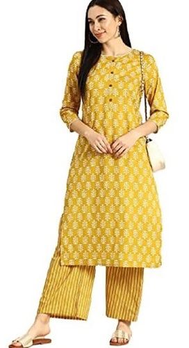 Comfortable Printed 3/4th Sleeves Soft Cotton Kurti With Pant For Ladies