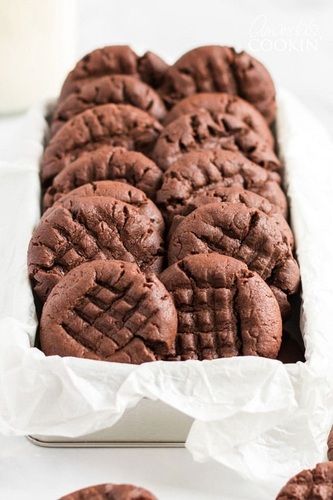 Healthy Tasty Crispy And Crunchy Sweet Chocolate Cookies For All