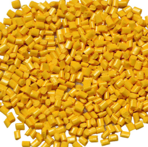 Smooth Surface 2 Mm Yellow Pvc Plastic Granules Used To Make Kids Toys From Moulding