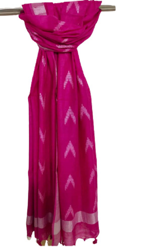 पिंक (गुलाबी) 2.5 मीटर श्रिंक रेसिस्टेंस और हल्का प्रिंटेड कॉटन दुपट्टा