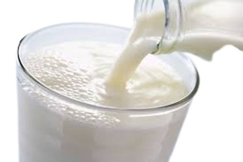 Fresh Original Flavored Healthy Pure White Desi Cow Milk, Pack Of 1 Liter