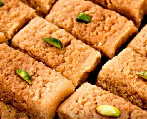 100 Percent Good Quality And Delicious Taste Kalakand Barfi For Sweet Dessert Size: Regular