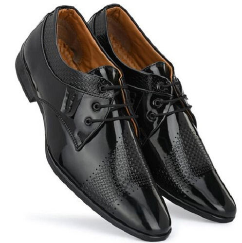 Black Comfortable And Light Weight Low Heal Leather Coaster Formal Shoes For Men 