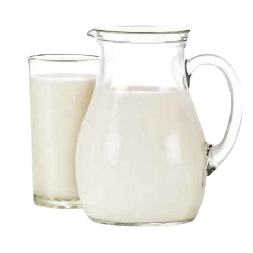 Low Fat And No Added Preservatives Pure Raw Cow Milk 