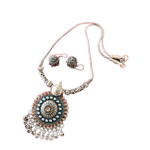 Ladies Artificial Necklace With Earrings