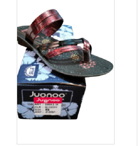 PU कैज़ुअल वियर आरामदायक और हल्के वज़न का कैज़ुअल वियर काला मैरून लेडीज़ स्लिपर