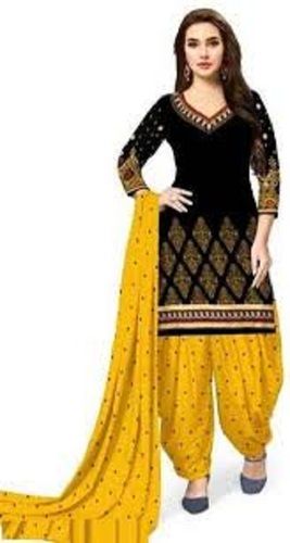 Comfortable Fabric Elegant Appearance Breathable Salwar Suit For Ladies 