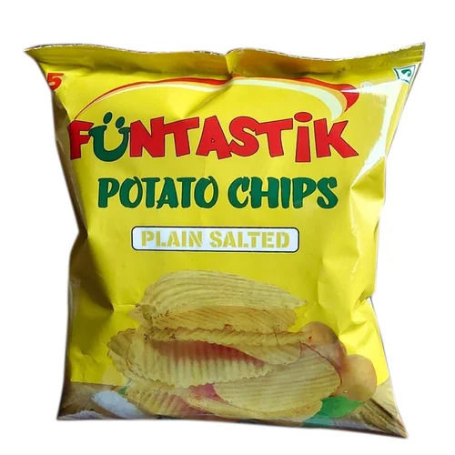 Fried Funtastik Plain Salted Potato Chips With Crispy And Spicy Taste