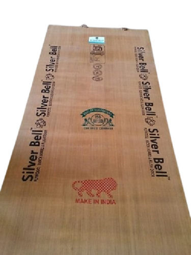 5-15% Moisture Content 500-650 Kg/M3 Density Veneer Boards Poplar Plywood Load Capacity: 30 Kilograms (Kg)  Kilograms (Kg)