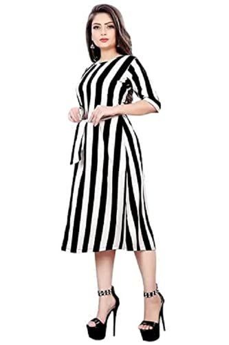 Black And White Round Neck Breathable Short Sleeves Striped Kurti For Party Wear