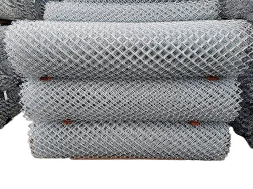 Mild Steel Galvanized Chain Link Fencing, 25 X 25 Mm, Wire Diameter: 3Mm Application: Construction