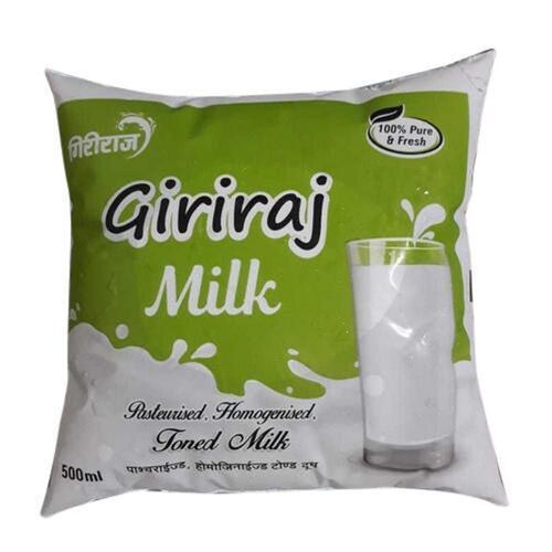 Raw Processed Natural Fresh Giriraj Pasteurized Homogenized Toned Milk, 500 Ml