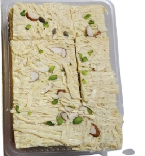 Yummy And Tasty Lacha Cardamon Flavour Taste Sweet Soan Papdi 