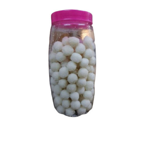 Sweet And Tasty Delicious Taste Handmade Round White Shape Coconut Ladoo  Carbohydrate: 20 Grams (G)