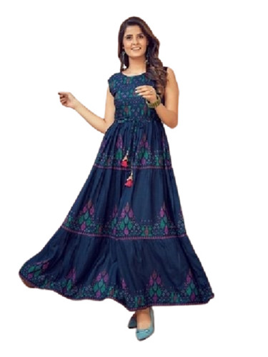 Blue Ladies Stylish Lightweight And Skin Friendly Sleeveless Long Gown For Party Wear