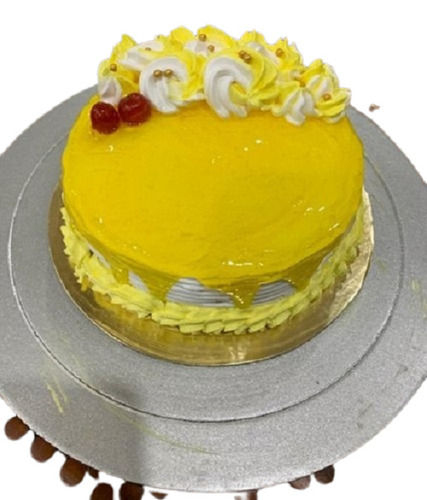 Creamy Delicious Sweet Taste Fresh Round Pineapple Cake