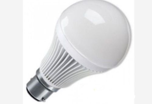 18 Watt Warm White Light Dome Shaped Aluminium And Ceramic Syska Led Bulb